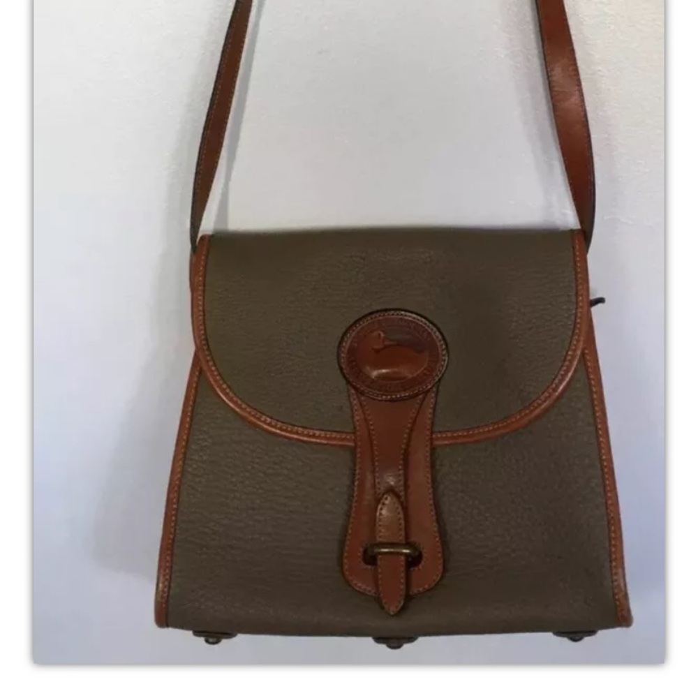 Dooney Boutke Handbag Purse Classic Satchel Buckle Taupe Leather Brown Trim